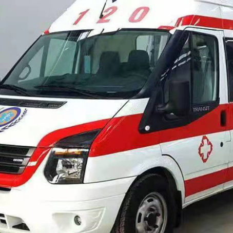 江安非急救护送病人转院租赁救护车的优缺点对比